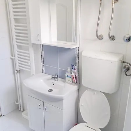 Apartman Riverside Gem *
