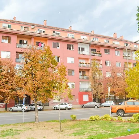 דירה Riverside Gem