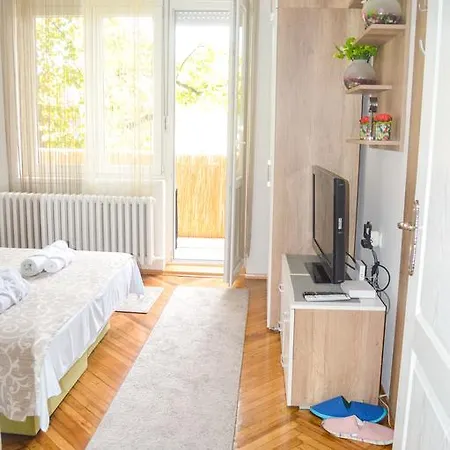Apartman Riverside Gem *