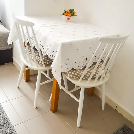 Riverside Gem Apartman *