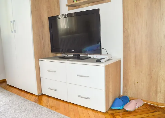 Riverside Gem Apartament *